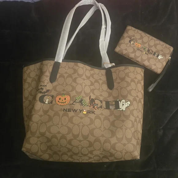 Coach Brown Halloween Tote Bag - Picture 3 of 9